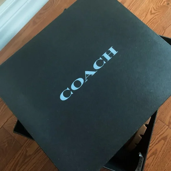 Coach Winter Boots - Picture 3 of 16